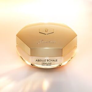Guerlain ABEILLE ROYALE
HONEY TREATMENT DAY CREAM 15ml